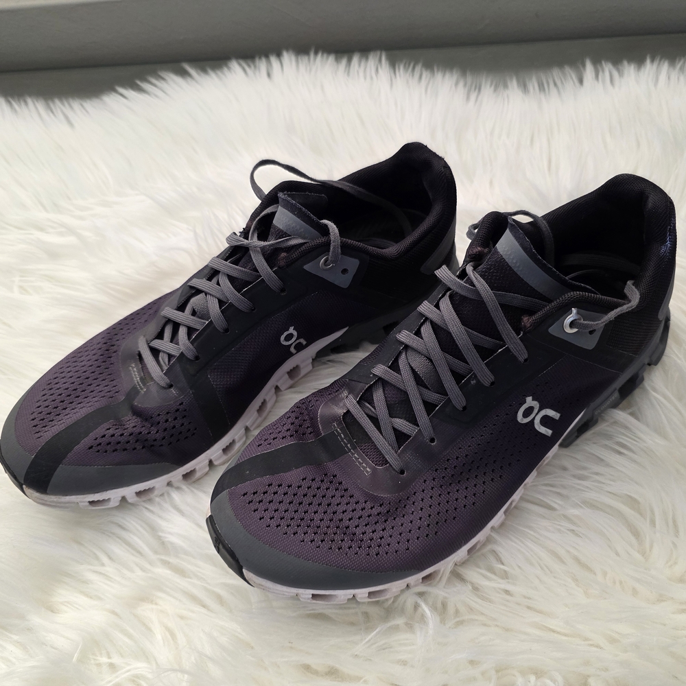 On Cloudflow Running Men's Charcoal Athletic Shoes